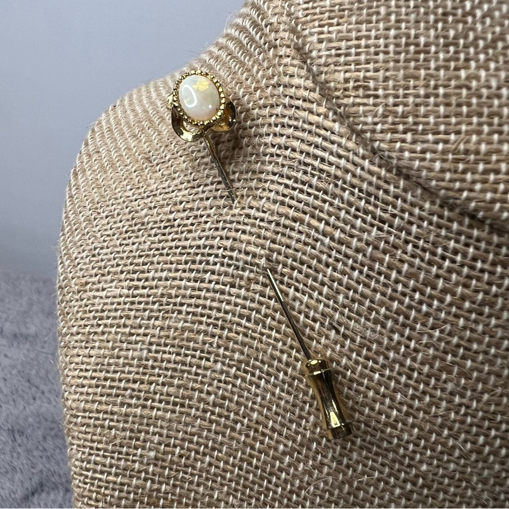 Vintage Gold Tone Opal Stick Hat Pin Brooch